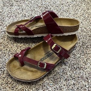 birkenstock mayari patent bordoux sandals